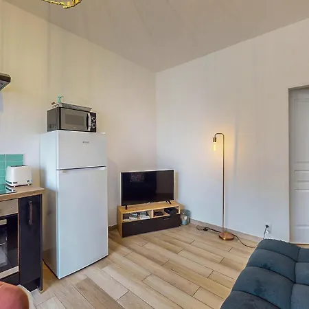 2 Bedroom Awesome In Feriehus Royan