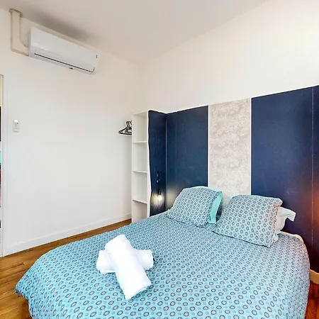 2 Bedroom Awesome In *